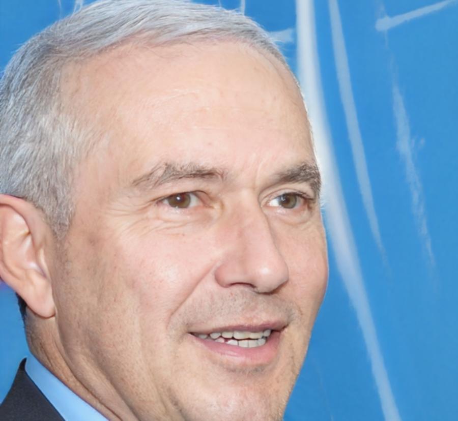 Finanzberater Dr. Wilhelm Brückmann mit langjähriger Budget-Erfahrung